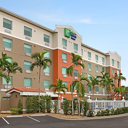 Holiday Inn Express & Suites Pembroke Pines-Sheridan St By Ihg Zewnętrze zdjęcie