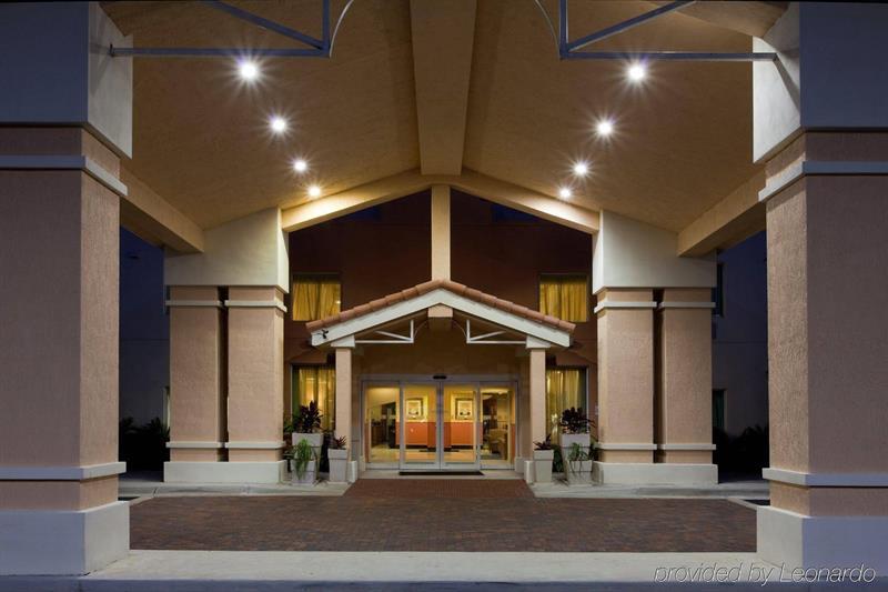 Holiday Inn Express & Suites Pembroke Pines-Sheridan St By Ihg Zewnętrze zdjęcie